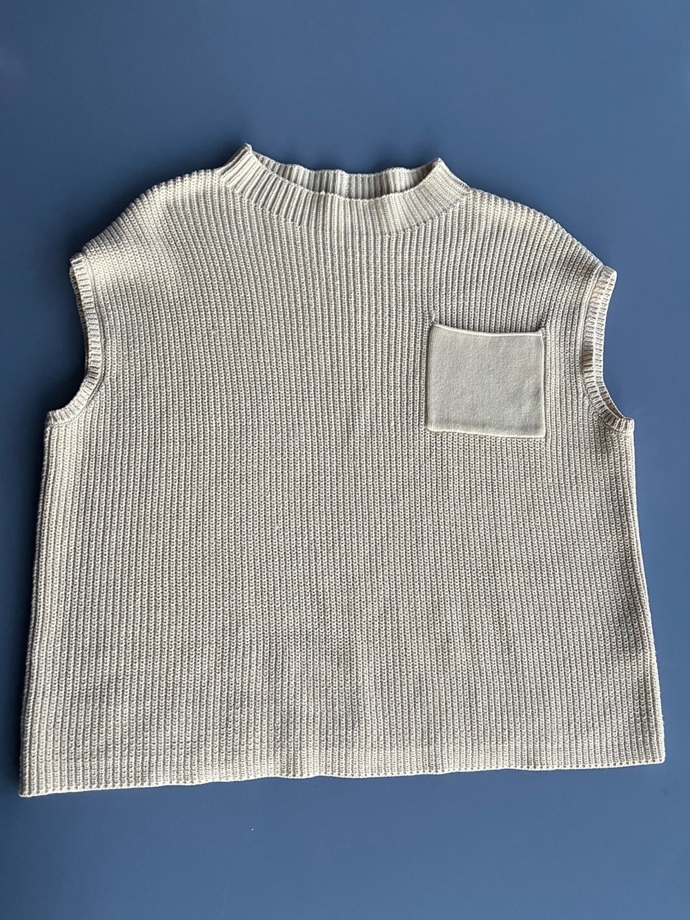 Sleeveless Knit Pocket Top - Cream